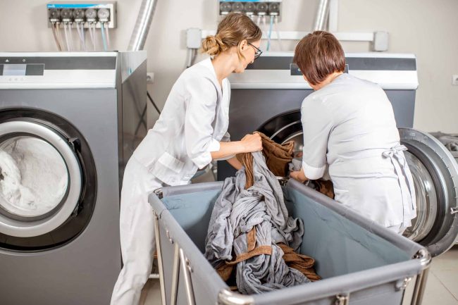 Why Uniform Laundry Services Are Essential for Ontario Industries