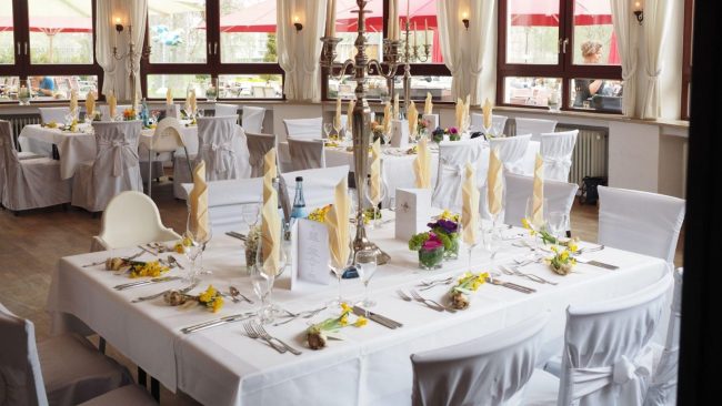 restaurant linen rentals